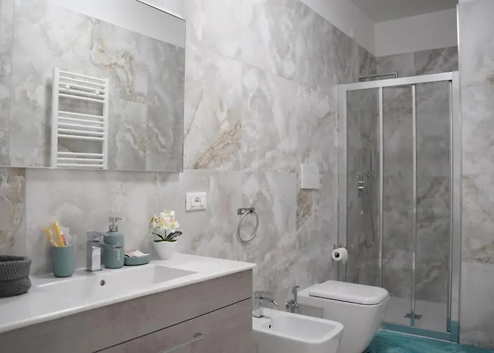Daire Aurora House, Fiera Con Parcheggio Privato